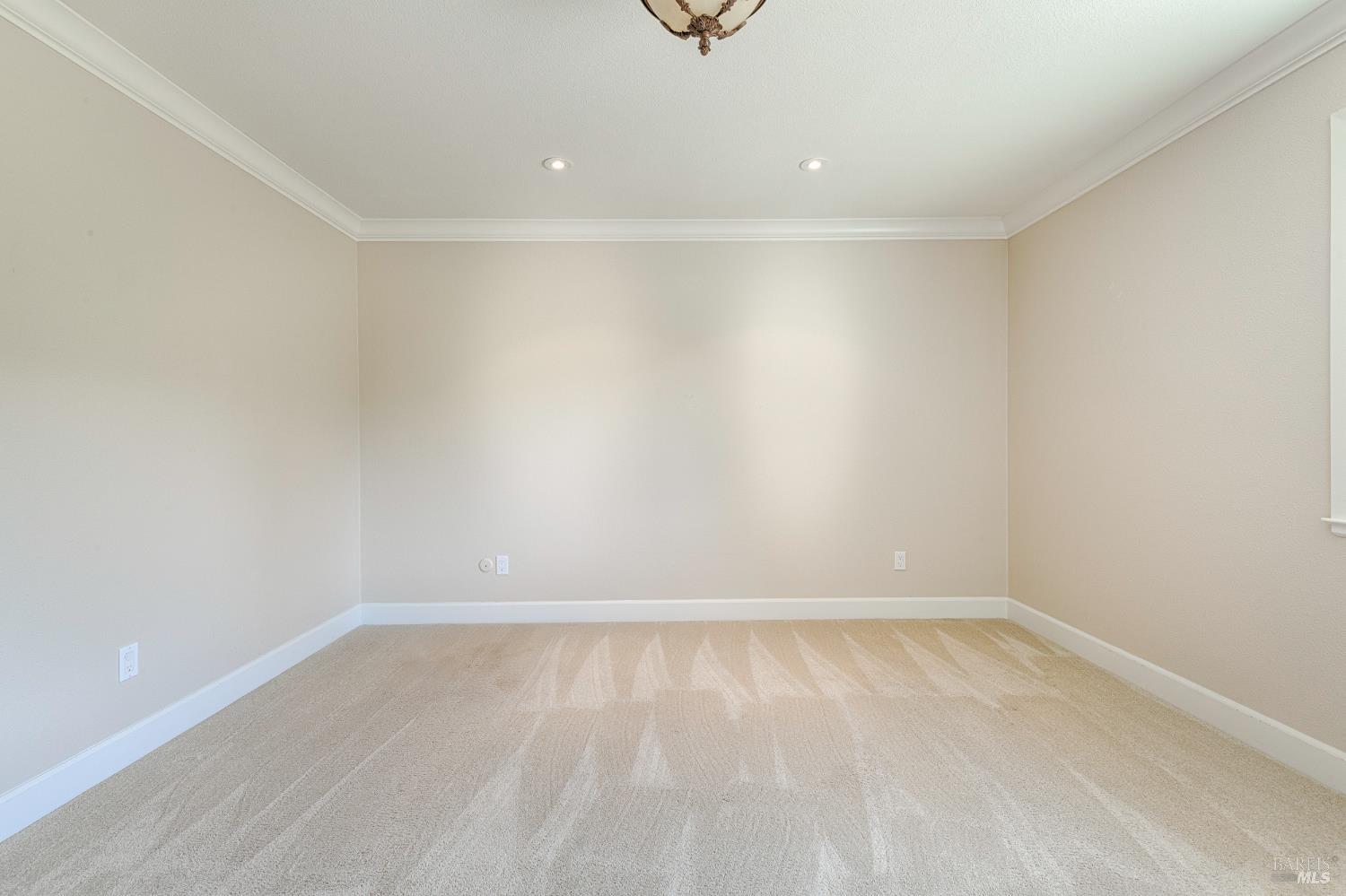 Detail Gallery Image 32 of 67 For 6828 Fairfield Dr, Santa Rosa,  CA 95409 - 2 Beds | 2 Baths