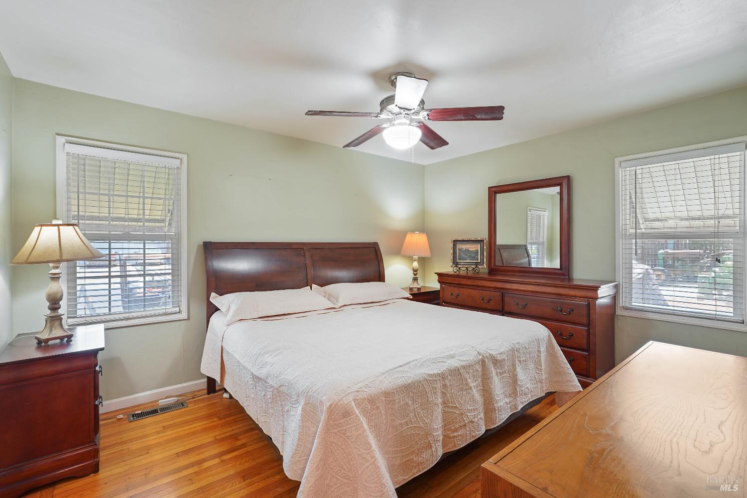 Detail Gallery Image 14 of 25 For 2001 Marin St, Napa,  CA 94559 - 2 Beds | 1 Baths