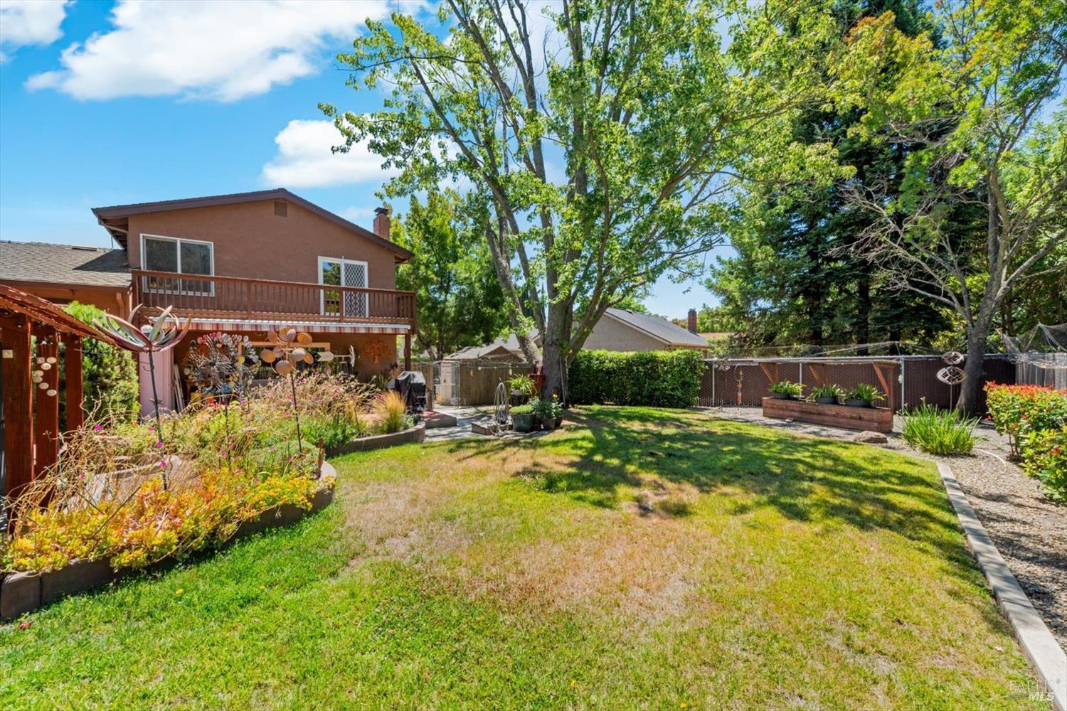 Detail Gallery Image 53 of 72 For 3451 Astoria Cir, Fairfield,  CA 94534 - 5 Beds | 3/1 Baths