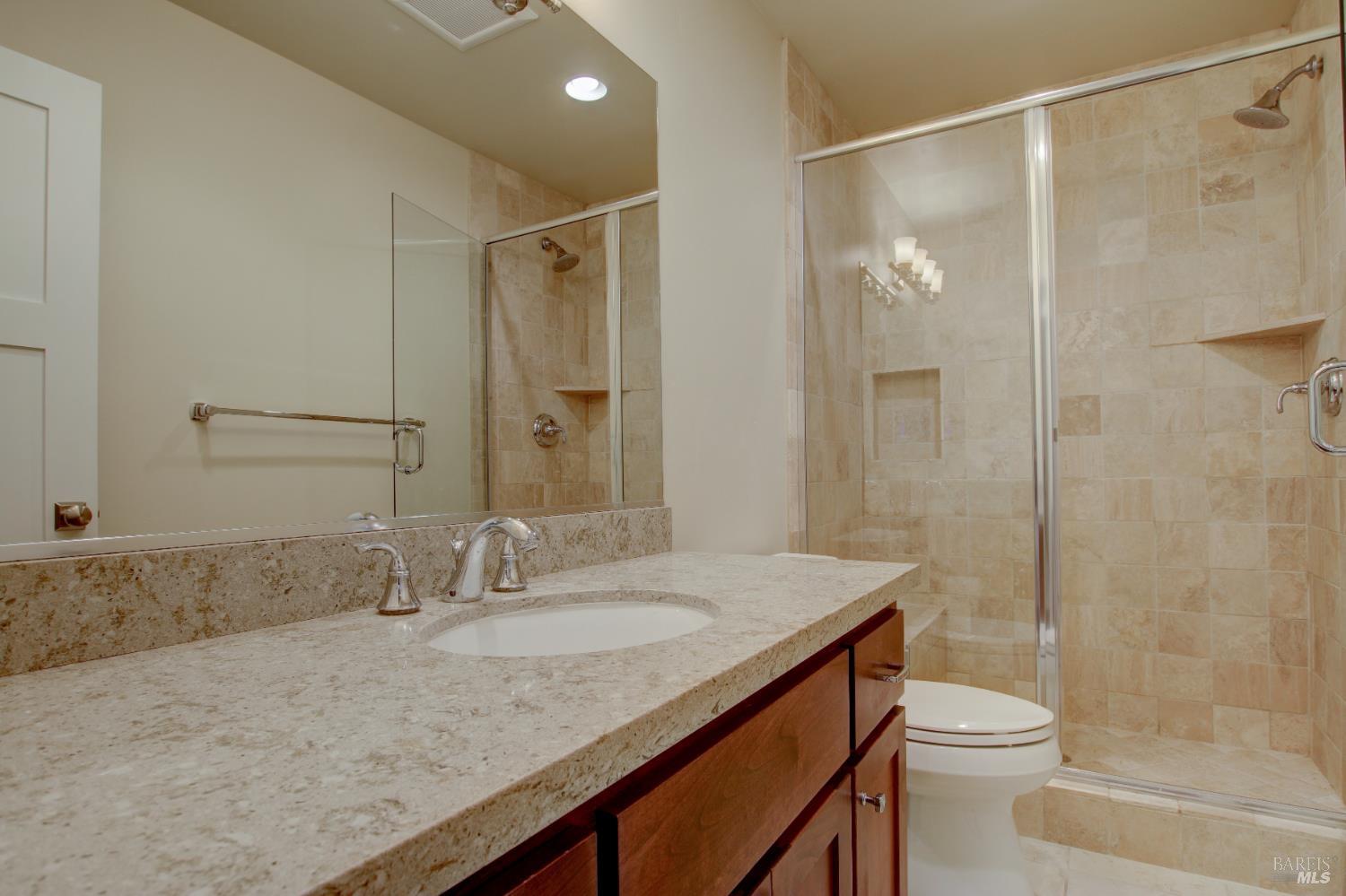 Detail Gallery Image 40 of 52 For 2891 I Street Ext Unkn #I,  Petaluma,  CA 94952 - 5 Beds | 3/1 Baths