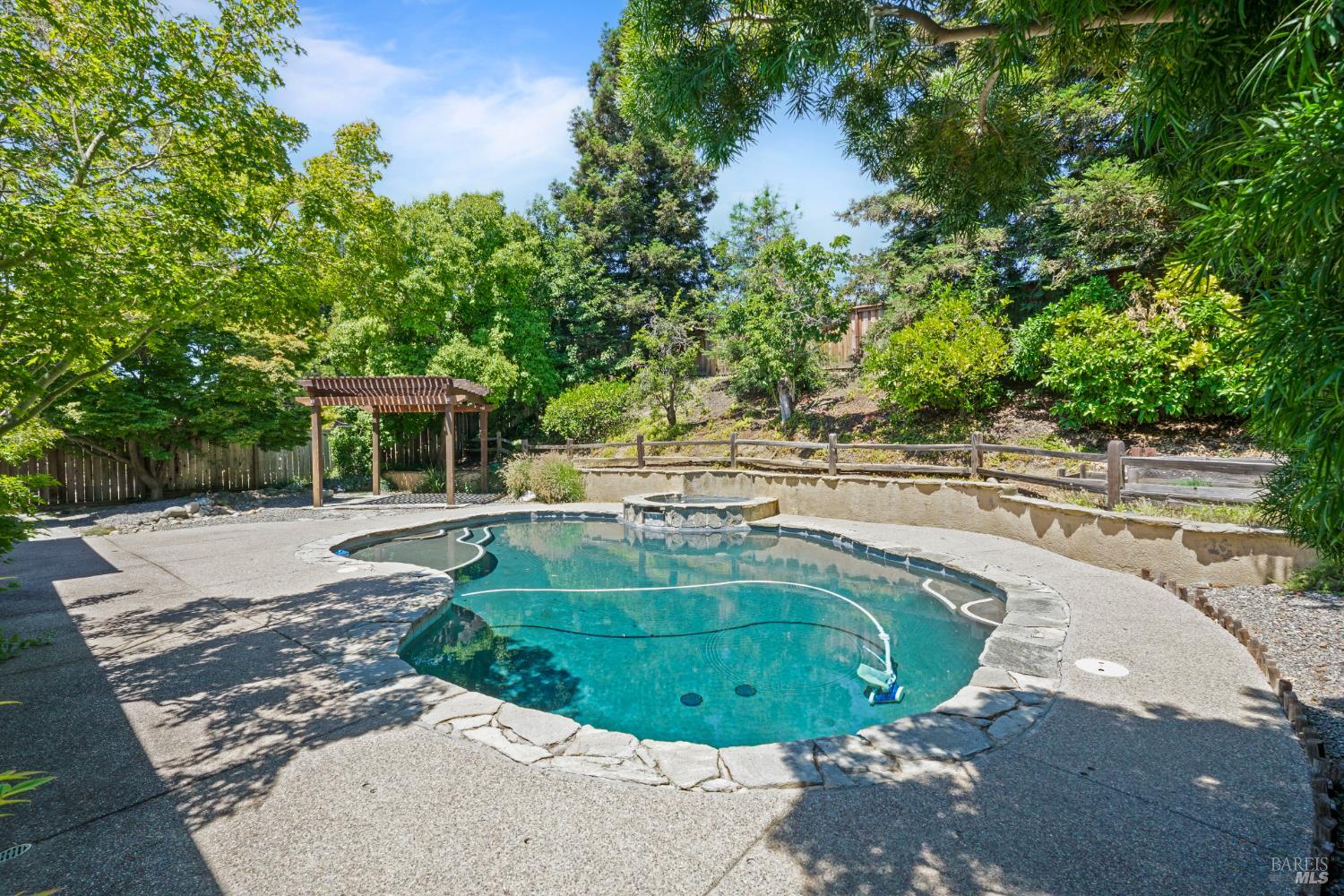 Detail Gallery Image 40 of 41 For 2432 Trevino Way, Fairfield,  CA 94534 - 4 Beds | 2 Baths