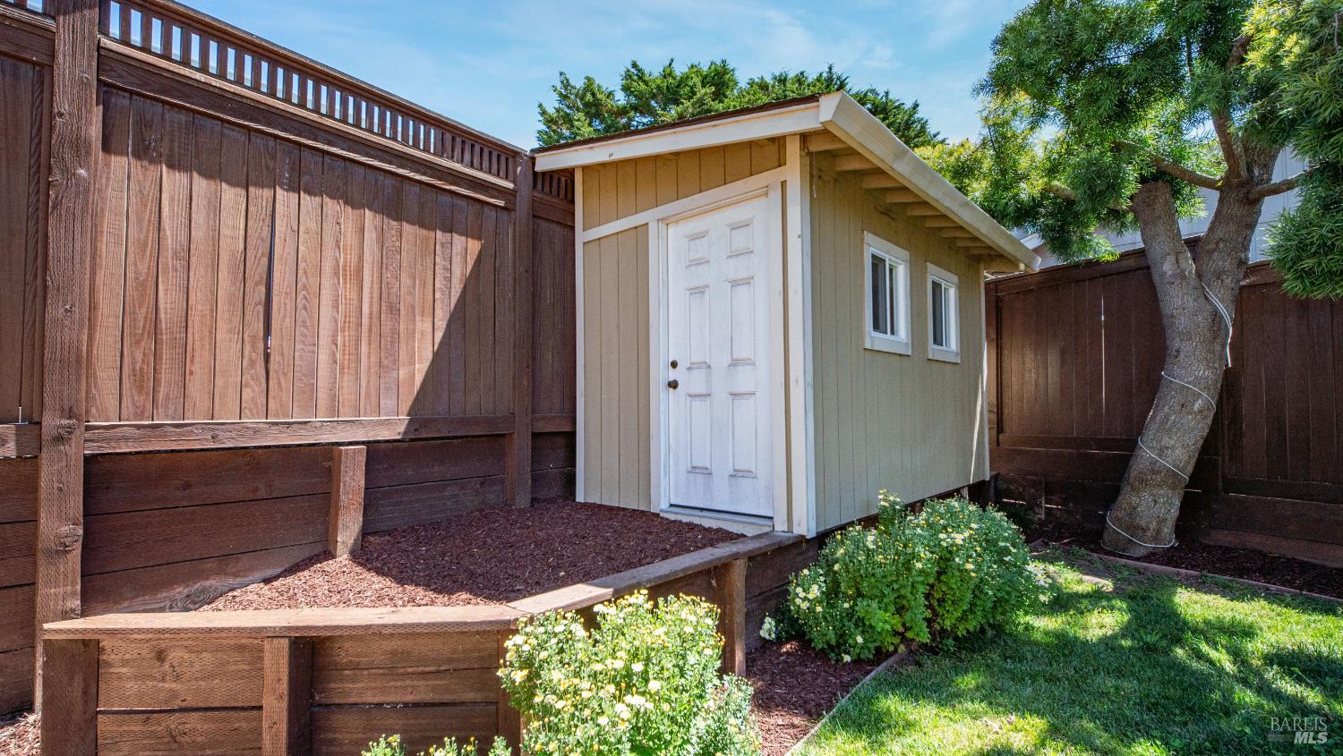 Detail Gallery Image 31 of 33 For 8190 Woodland Hills Dr, Cotati,  CA 94931 - 3 Beds | 2 Baths