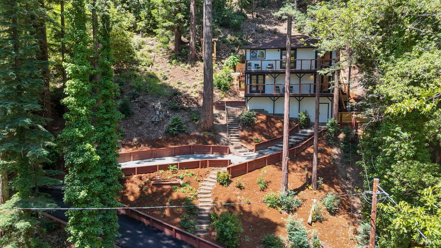 Detail Gallery Image 60 of 67 For 14150 Fern Rd, Guerneville,  CA 95446 - 3 Beds | 2/1 Baths