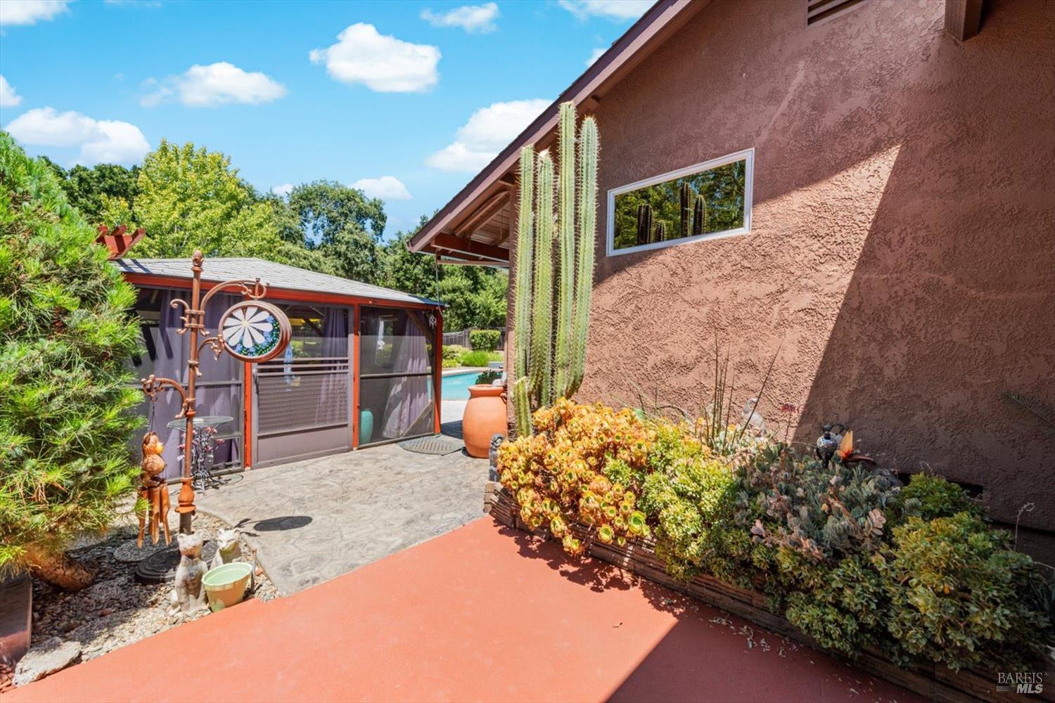 Detail Gallery Image 57 of 72 For 3451 Astoria Cir, Fairfield,  CA 94534 - 5 Beds | 3/1 Baths