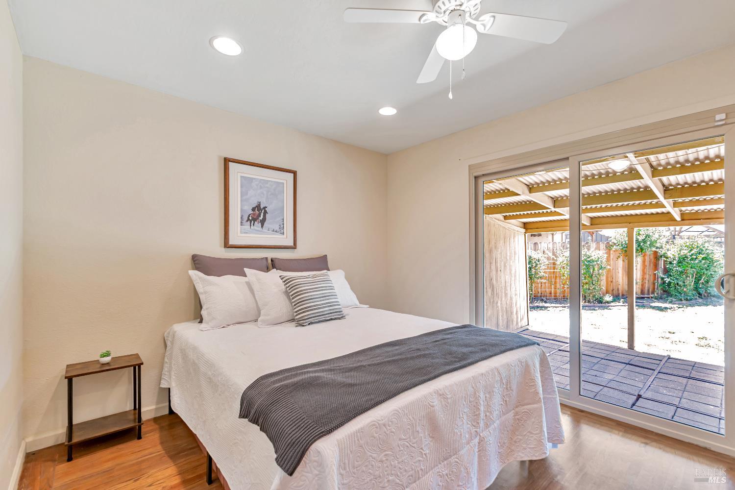 Detail Gallery Image 17 of 40 For 229 Arlen Dr, Rohnert Park,  CA 94928 - 4 Beds | 3 Baths