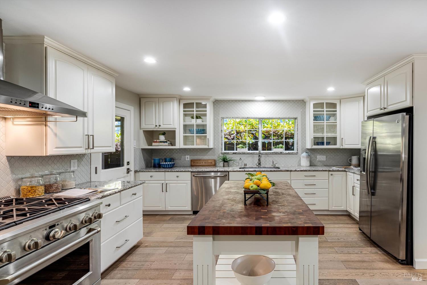 Detail Gallery Image 19 of 50 For 1705 Adele St, Calistoga,  CA 94515 - 3 Beds | 2/1 Baths