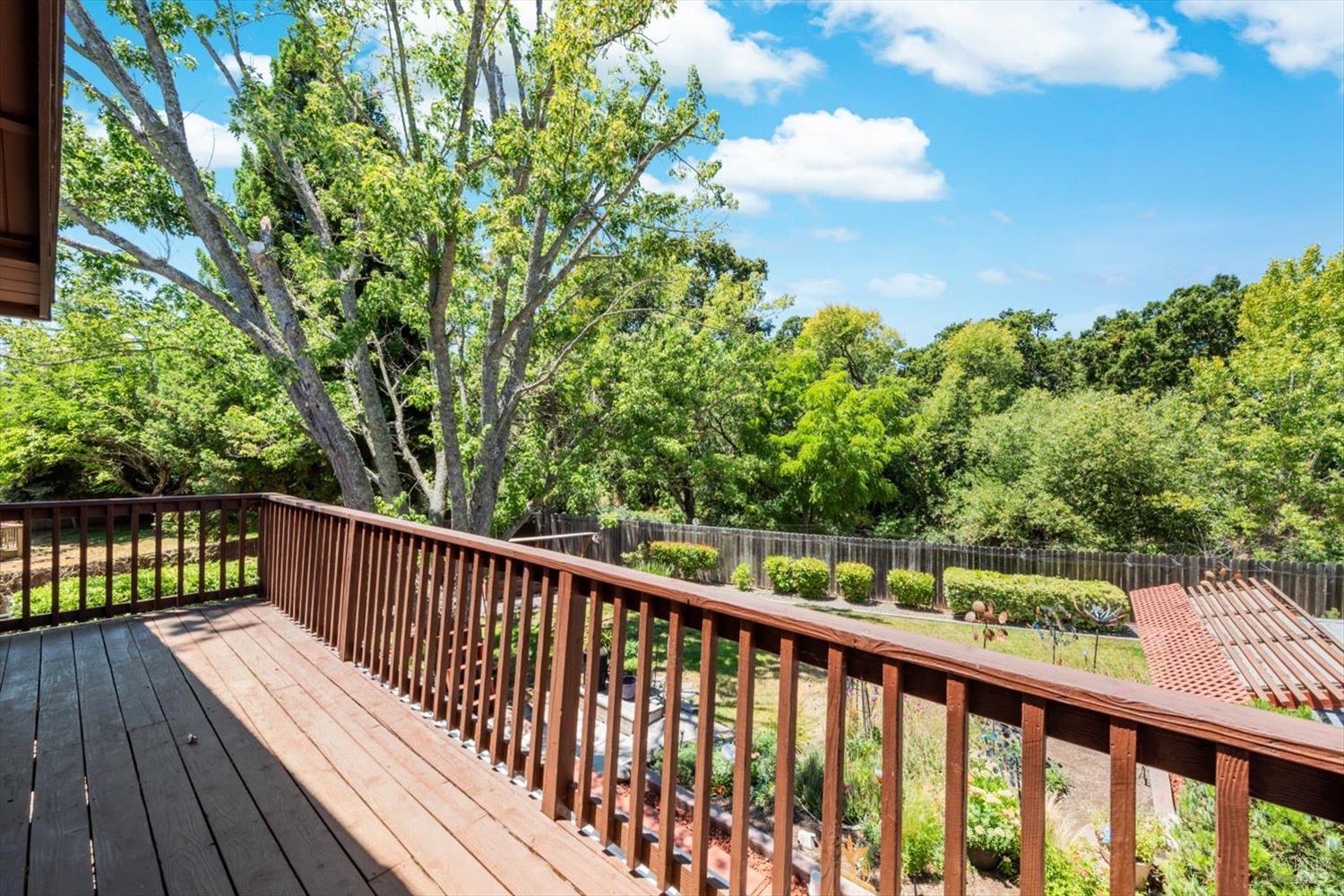 Detail Gallery Image 33 of 72 For 3451 Astoria Cir, Fairfield,  CA 94534 - 5 Beds | 3/1 Baths