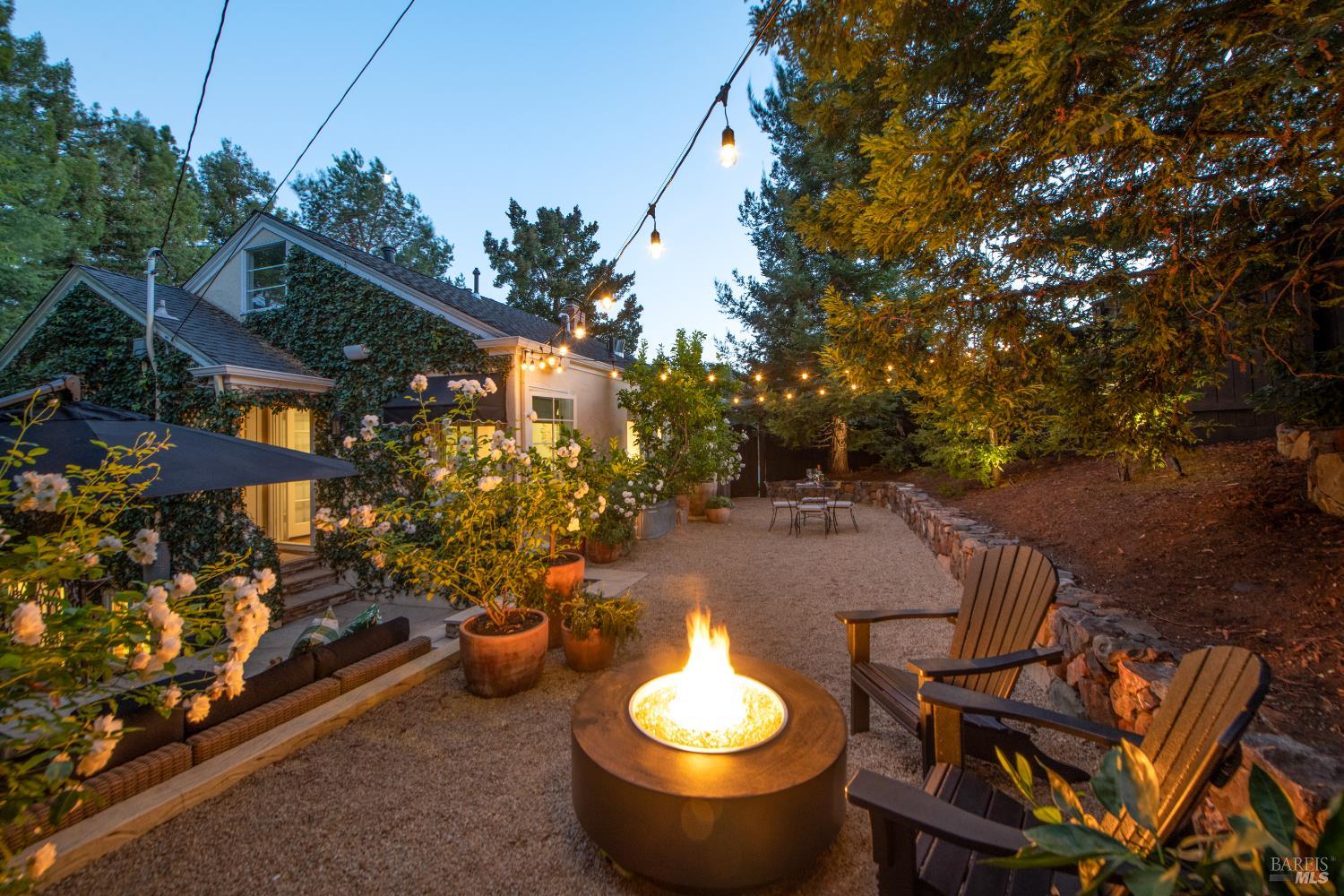 Detail Gallery Image 15 of 43 For 114 Tamal Vista Dr, San Rafael,  CA 94901 - 3 Beds | 2 Baths