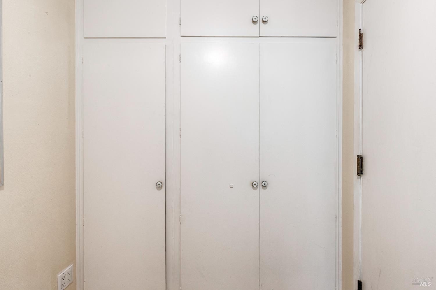Detail Gallery Image 19 of 52 For 160 Oak Shadow Dr, Santa Rosa,  CA 95409 - 3 Beds | 2 Baths