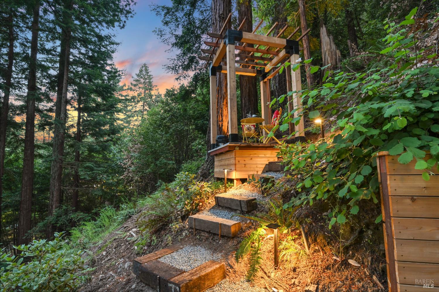 Detail Gallery Image 51 of 67 For 14150 Fern Rd, Guerneville,  CA 95446 - 3 Beds | 2/1 Baths