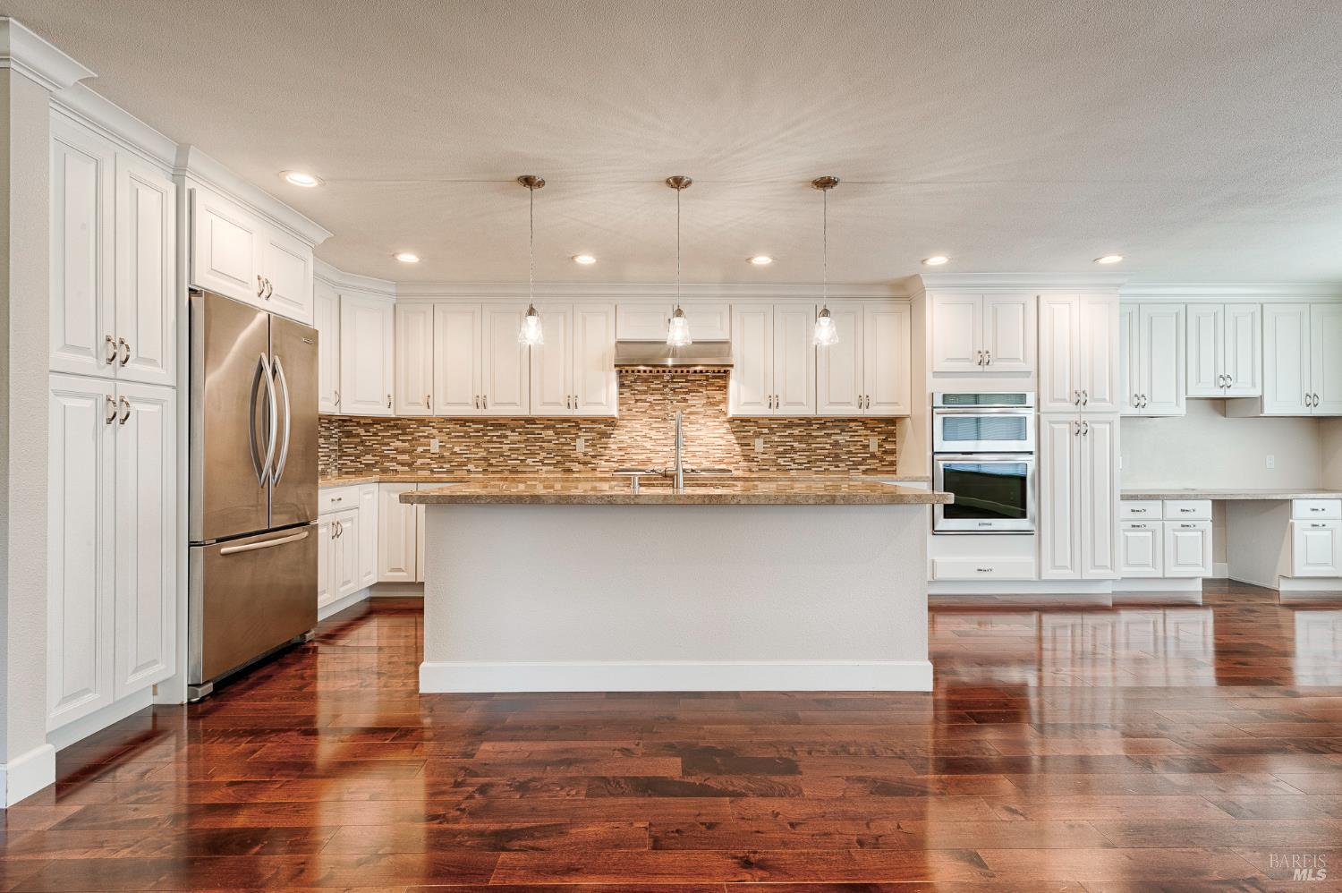Detail Gallery Image 9 of 67 For 6828 Fairfield Dr, Santa Rosa,  CA 95409 - 2 Beds | 2 Baths