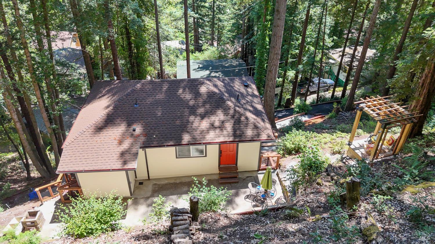Detail Gallery Image 56 of 67 For 14150 Fern Rd, Guerneville,  CA 95446 - 3 Beds | 2/1 Baths