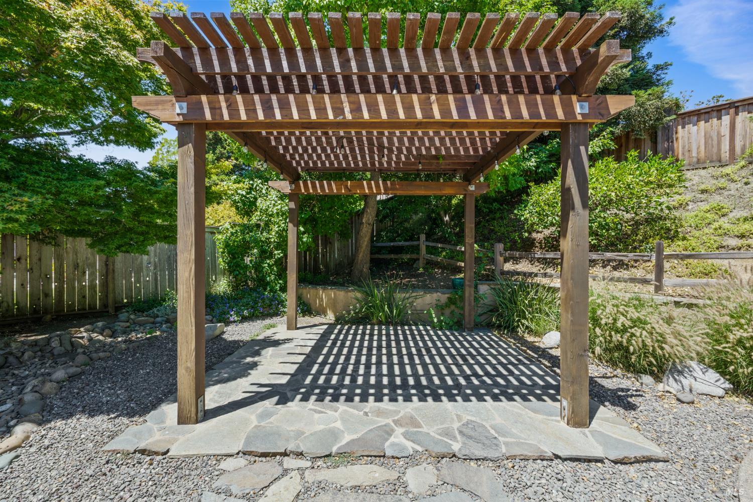 Detail Gallery Image 38 of 41 For 2432 Trevino Way, Fairfield,  CA 94534 - 4 Beds | 2 Baths