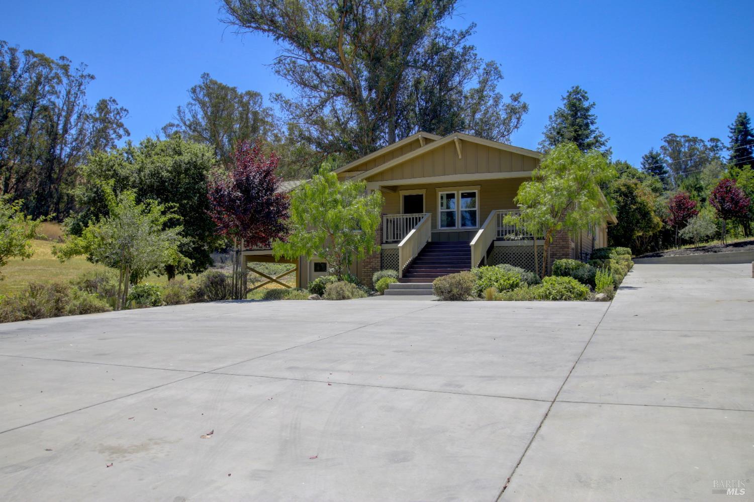 Detail Gallery Image 3 of 52 For 2891 I Street Ext Unkn #I,  Petaluma,  CA 94952 - 5 Beds | 3/1 Baths