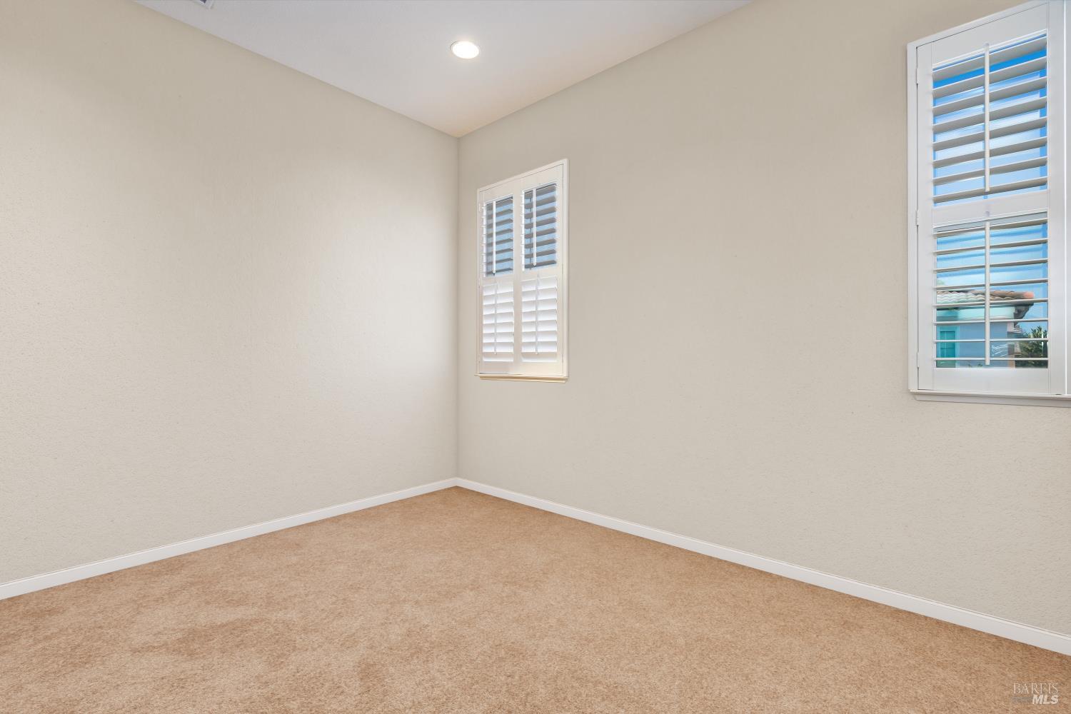 Detail Gallery Image 15 of 69 For 15 Tolentino Dr, American Canyon,  CA 94503 - 4 Beds | 2 Baths
