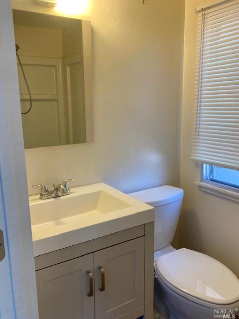 Detail Gallery Image 3 of 9 For 700 E Gobbi St 18, Ukiah,  CA 95482 - 2 Beds | 2 Baths