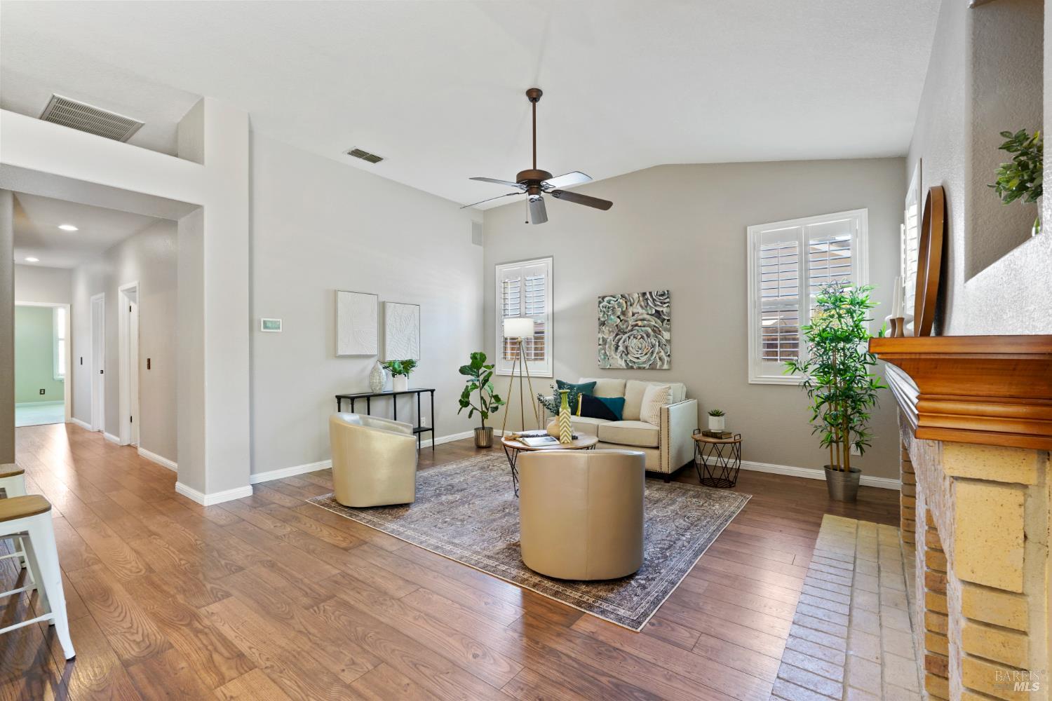 Detail Gallery Image 15 of 41 For 2432 Trevino Way, Fairfield,  CA 94534 - 4 Beds | 2 Baths