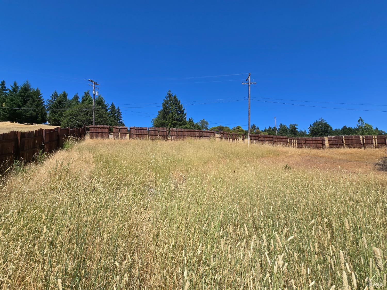 Detail Gallery Image 1 of 9 For 26102 Peacock Rd, Willits,  CA 95490 - – Beds | – Baths
