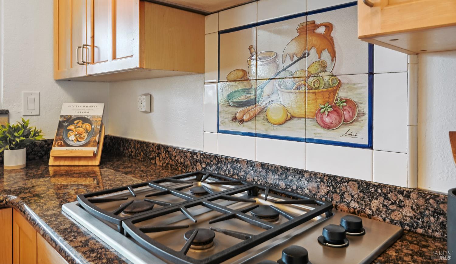 Detail Gallery Image 15 of 52 For 4777 Fairway Dr, Rohnert Park,  CA 94928 - 4 Beds | 2 Baths