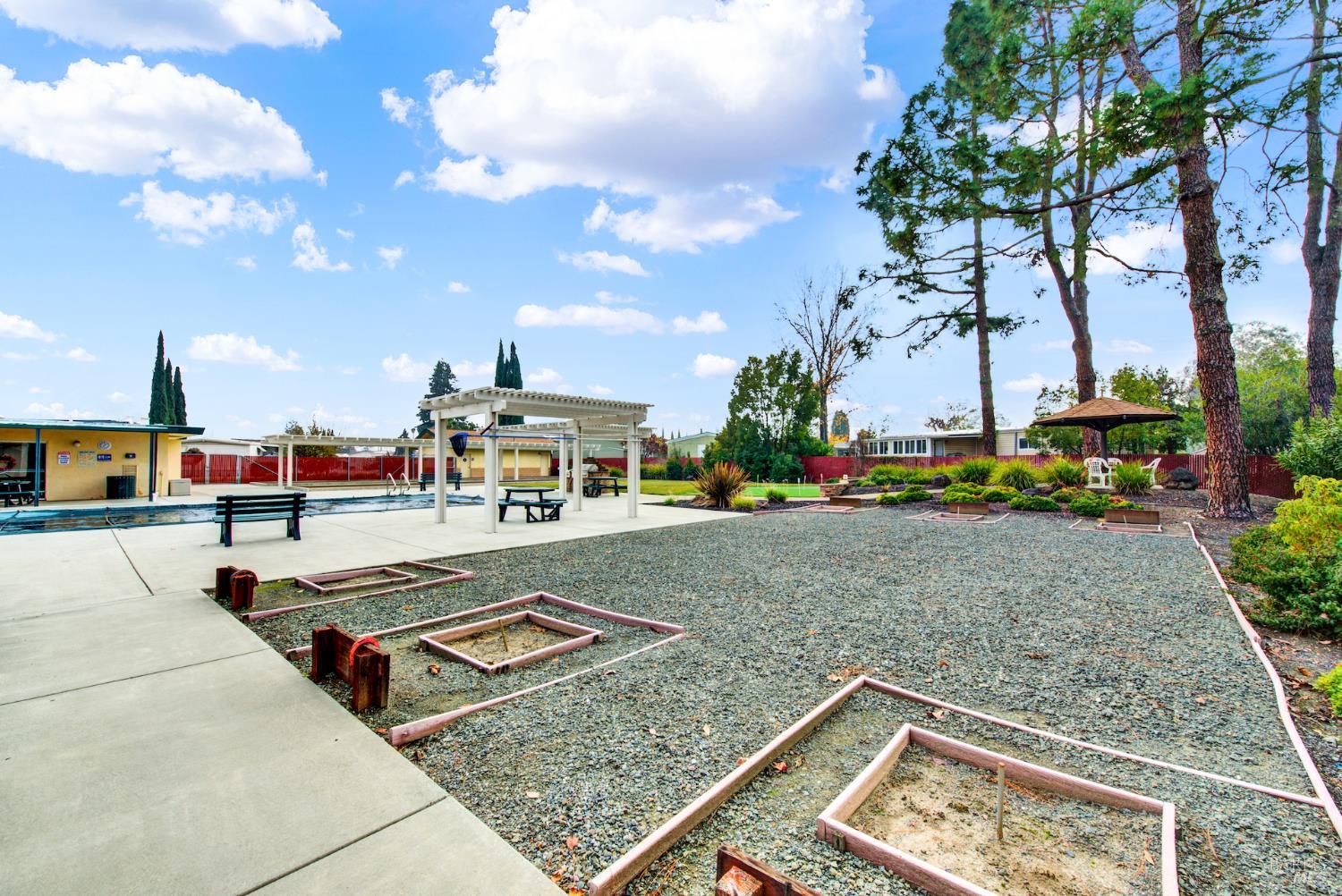 Detail Gallery Image 47 of 55 For 19 Lemon Tree Cir, Vacaville,  CA 95687 - 2 Beds | 2 Baths