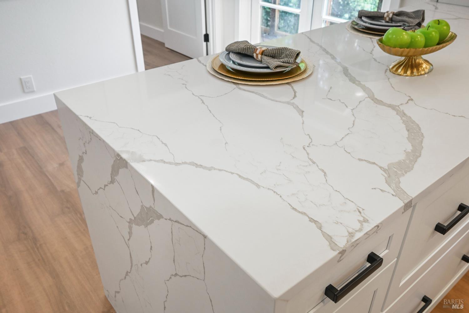 Detail Gallery Image 14 of 67 For 14150 Fern Rd, Guerneville,  CA 95446 - 3 Beds | 2/1 Baths