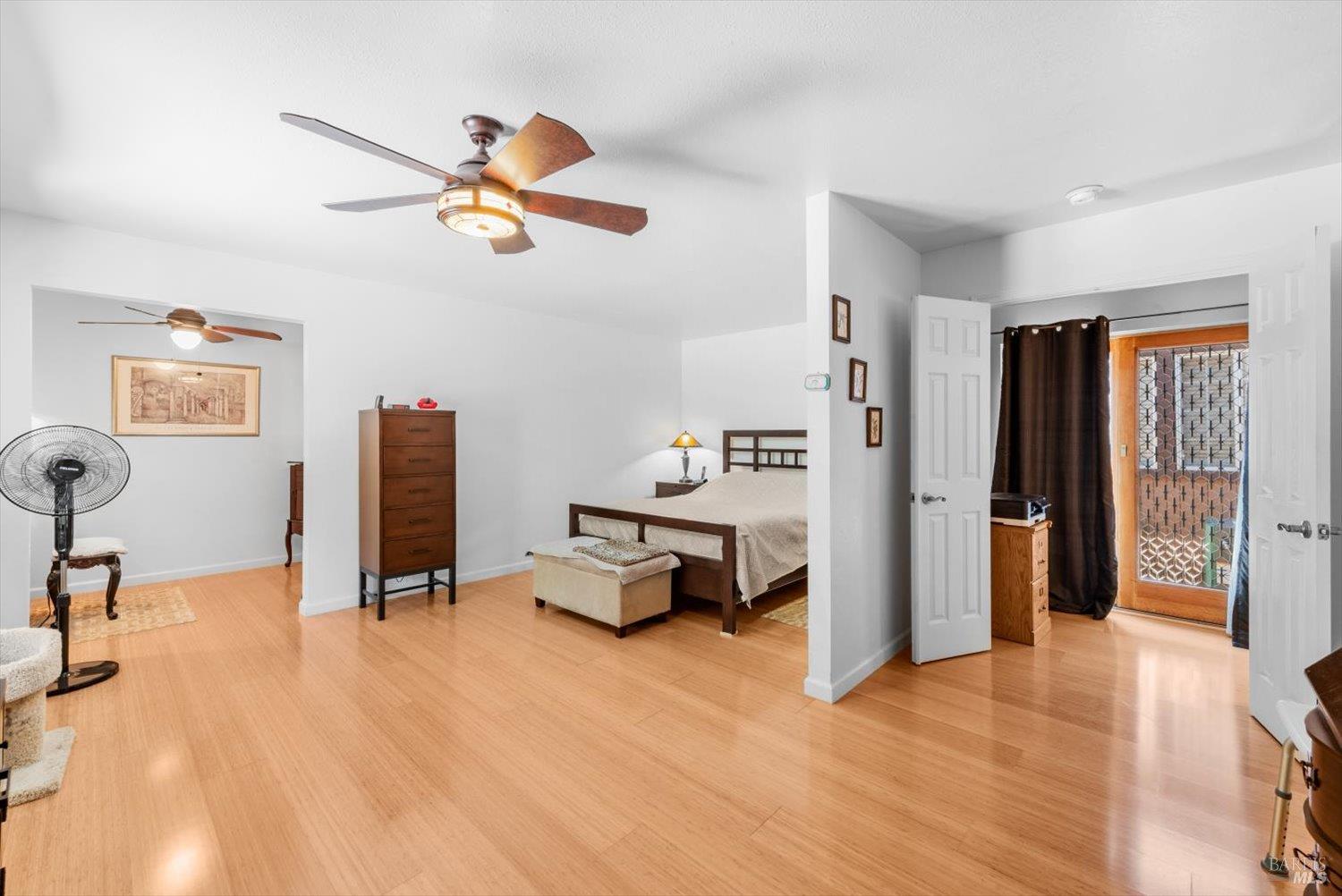 Detail Gallery Image 19 of 72 For 3451 Astoria Cir, Fairfield,  CA 94534 - 5 Beds | 3/1 Baths