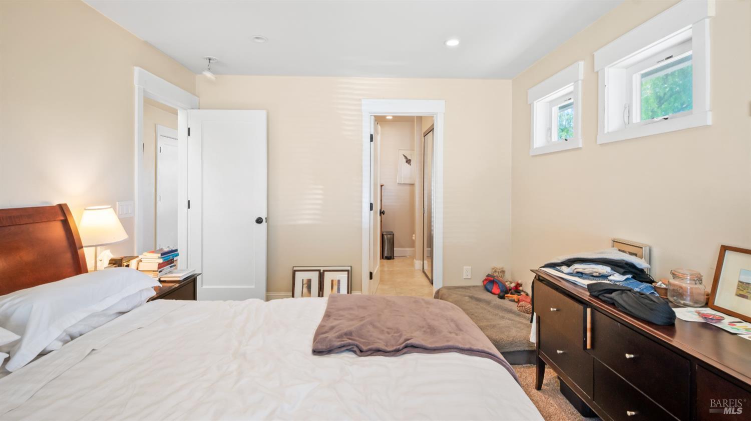 Detail Gallery Image 14 of 33 For 8190 Woodland Hills Dr, Cotati,  CA 94931 - 3 Beds | 2 Baths