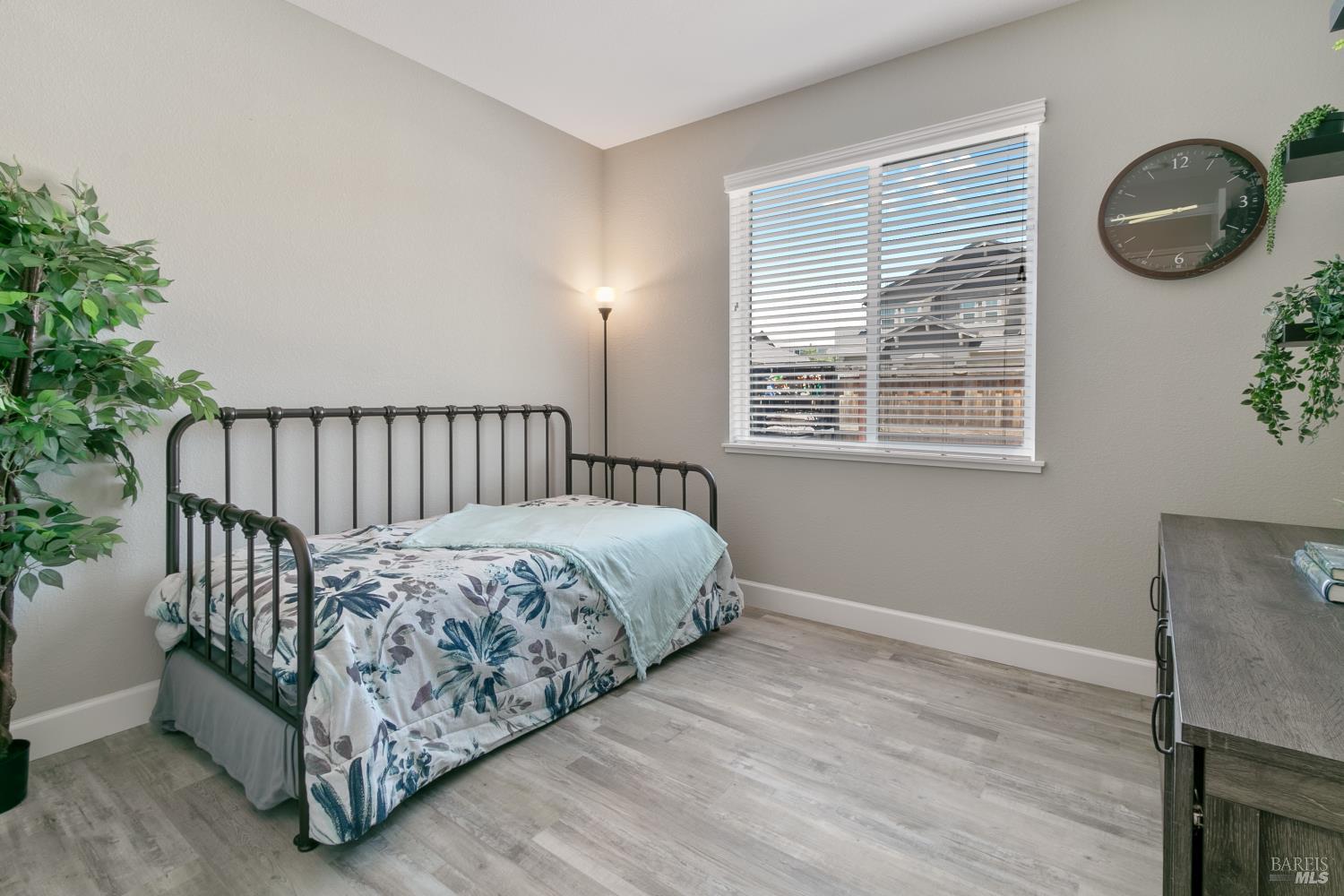 Detail Gallery Image 22 of 38 For 1001 Swift Ct, Vacaville,  CA 95688 - 4 Beds | 2 Baths