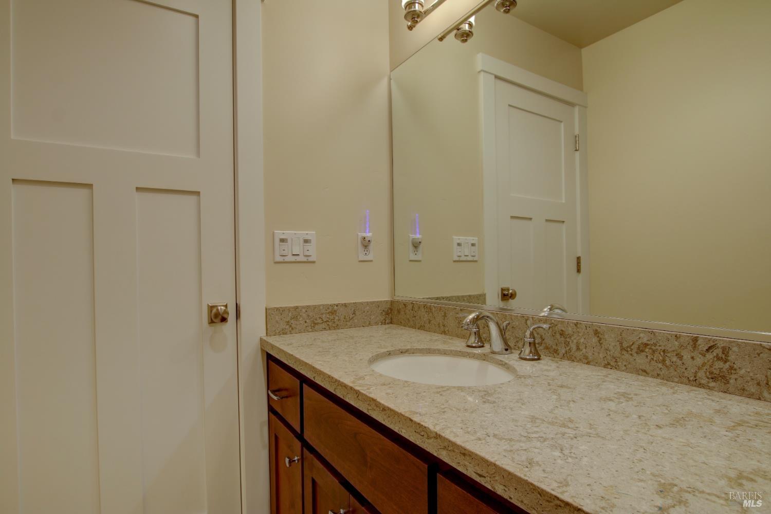 Detail Gallery Image 42 of 52 For 2891 I Street Ext Unkn #I,  Petaluma,  CA 94952 - 5 Beds | 3/1 Baths