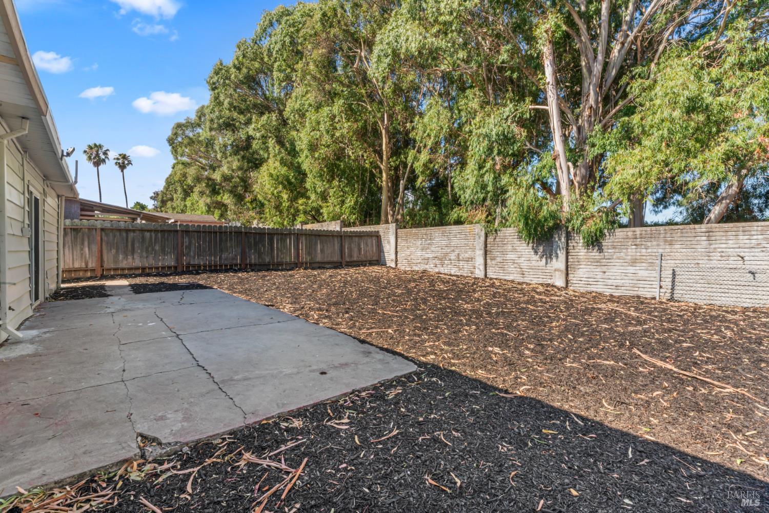 Detail Gallery Image 19 of 24 For 408 Christine Dr, San Pablo,  CA 94806 - 3 Beds | 1 Baths