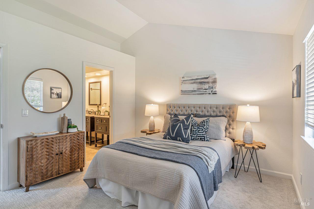 Detail Gallery Image 18 of 44 For 45 Mariners Cir, San Rafael,  CA 94903 - 3 Beds | 2 Baths