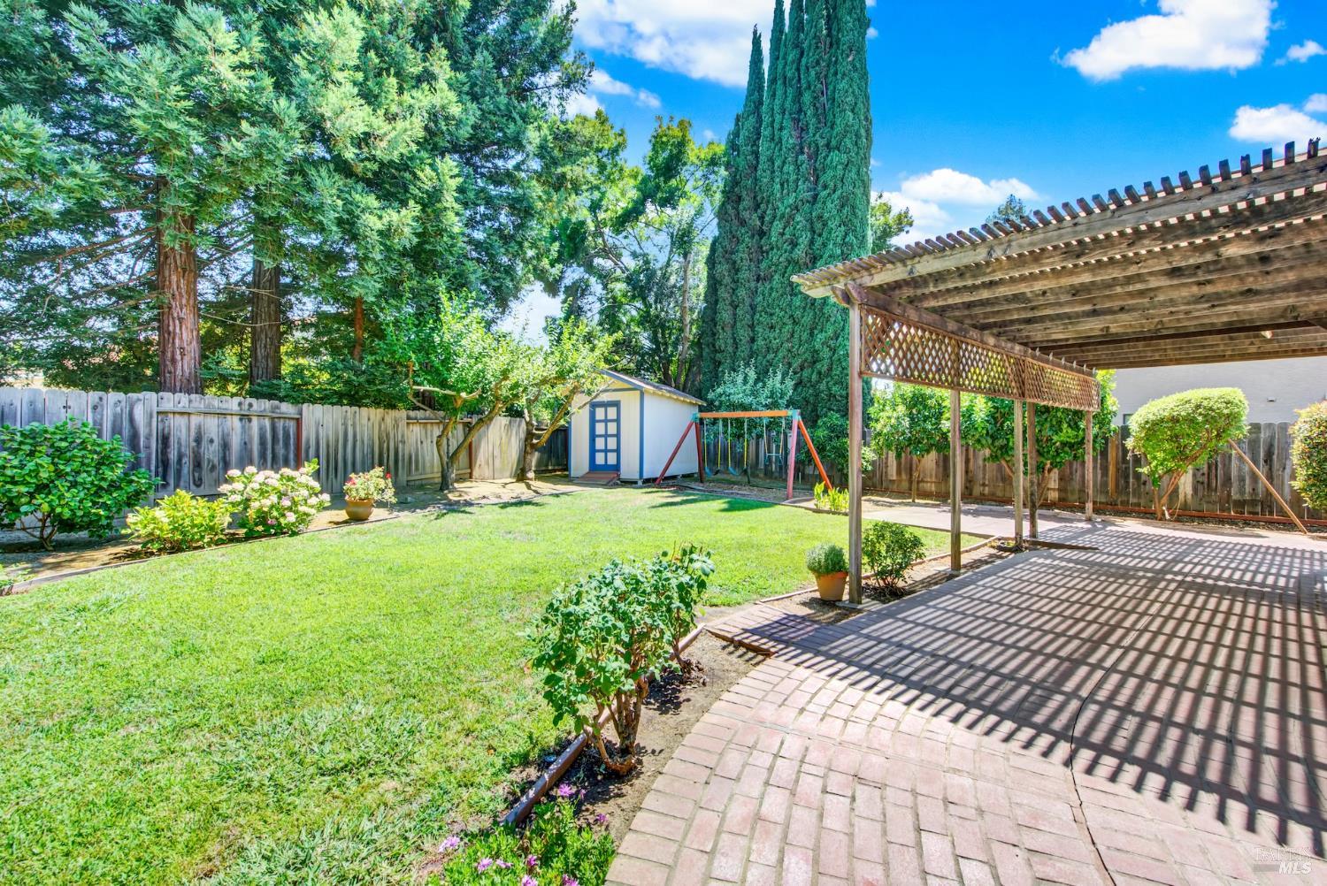 Detail Gallery Image 80 of 93 For 242 Rosita Ct, Vacaville,  CA 95687 - 4 Beds | 2/1 Baths