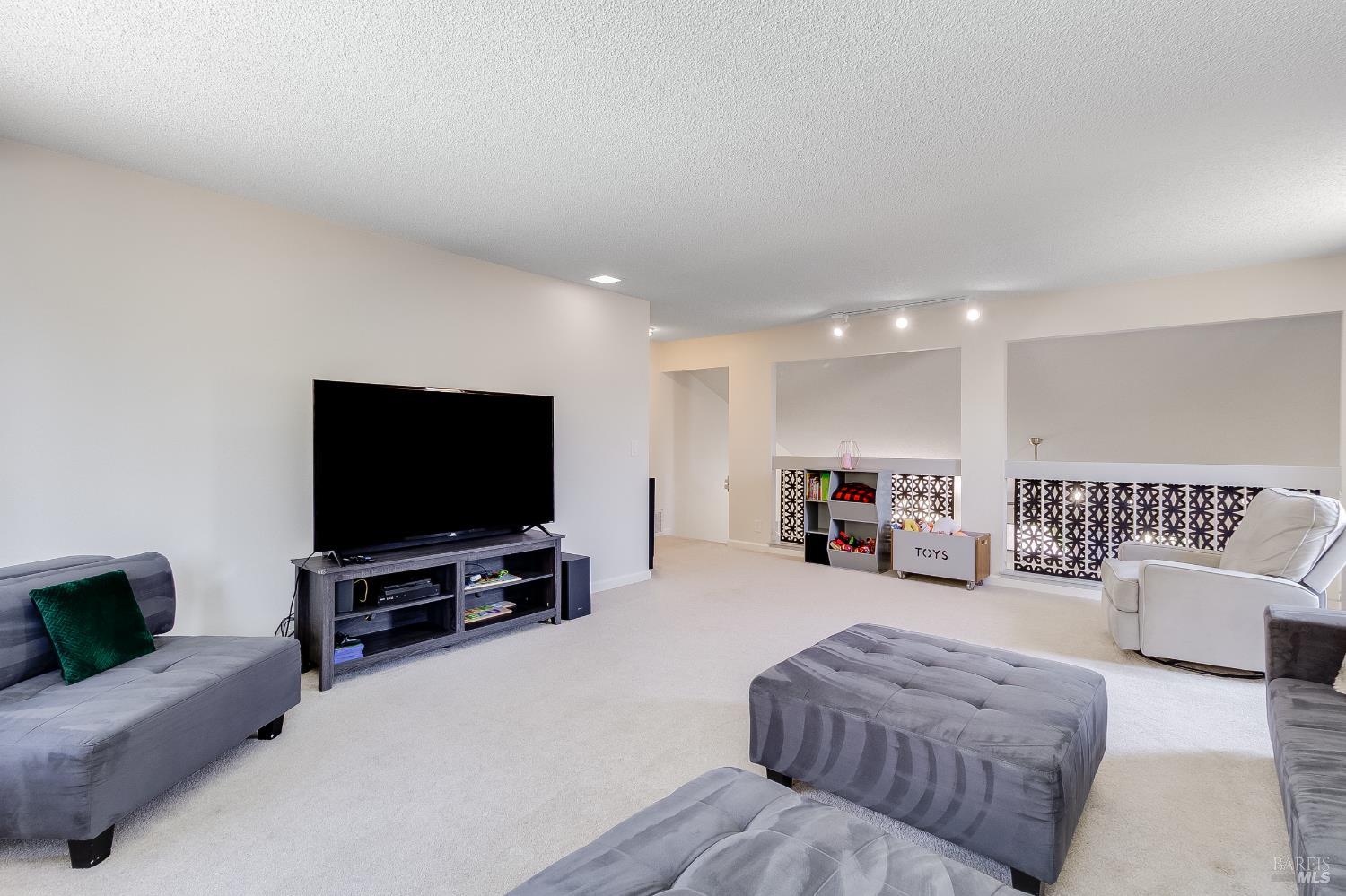 Detail Gallery Image 46 of 76 For 877 Rose Dr, Benicia,  CA 94510 - 4 Beds | 3 Baths