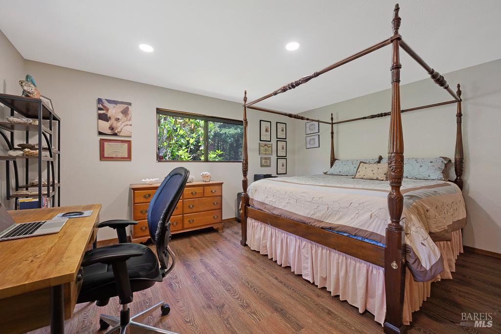 Detail Gallery Image 42 of 75 For 37275 Glennen Dr, Gualala,  CA 95445 - 3 Beds | 3 Baths