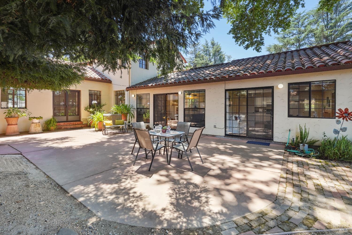 Detail Gallery Image 58 of 84 For 330 Buck Ave, Vacaville,  CA 95688 - 3 Beds | 3 Baths