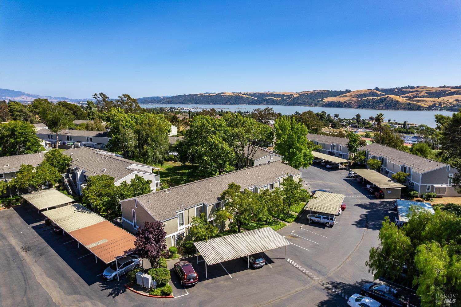 Detail Gallery Image 32 of 43 For 900 Southampton Rd #86,  Benicia,  CA 94510 - 1 Beds | 1 Baths
