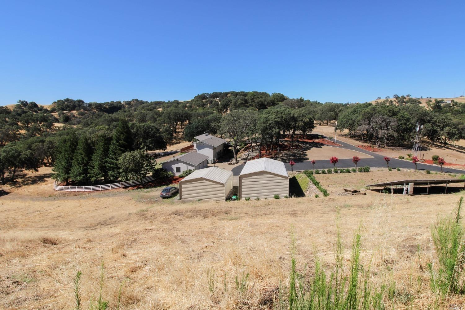 Detail Gallery Image 5 of 94 For 4150 Shelly Ln, Vacaville,  CA 95688 - 6 Beds | 4 Baths