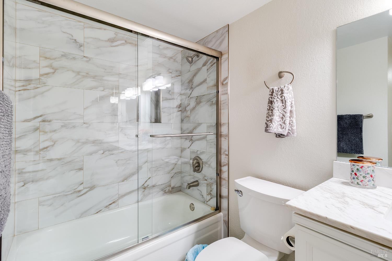 Detail Gallery Image 36 of 76 For 877 Rose Dr, Benicia,  CA 94510 - 4 Beds | 3 Baths