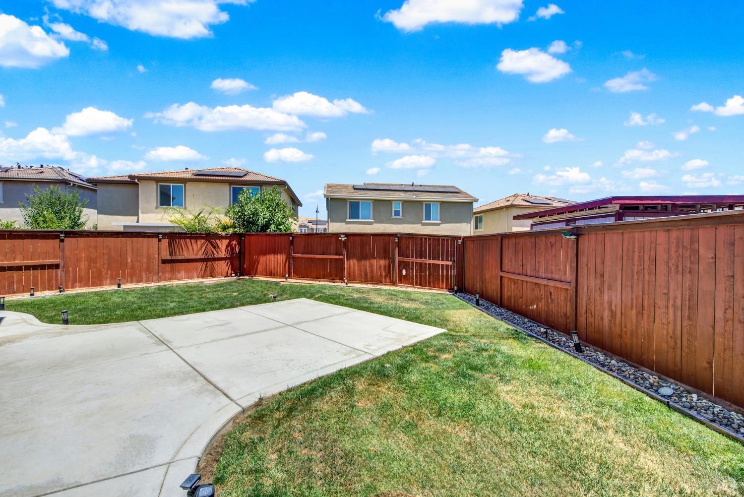 Detail Gallery Image 52 of 55 For 1511 Snowdrop Ct, Fairfield,  CA 94533 - 4 Beds | 2/1 Baths