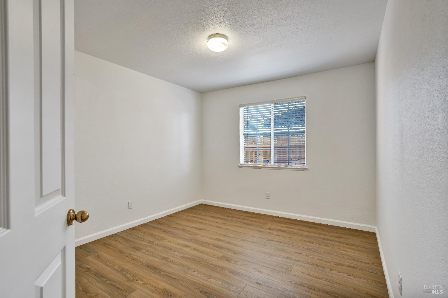 Detail Gallery Image 22 of 43 For 2139 Garnet Cir, Vallejo,  CA 94591 - 4 Beds | 2 Baths