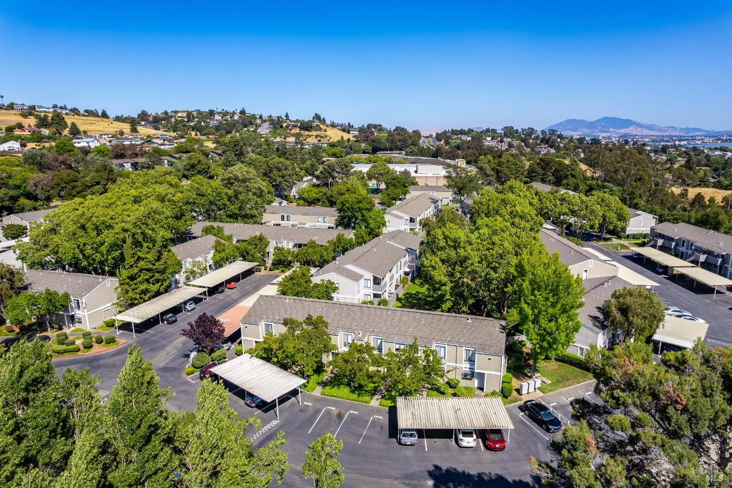 Detail Gallery Image 37 of 43 For 900 Southampton Rd #86,  Benicia,  CA 94510 - 1 Beds | 1 Baths