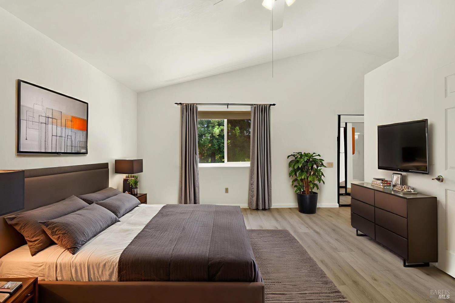 Detail Gallery Image 62 of 93 For 242 Rosita Ct, Vacaville,  CA 95687 - 4 Beds | 2/1 Baths