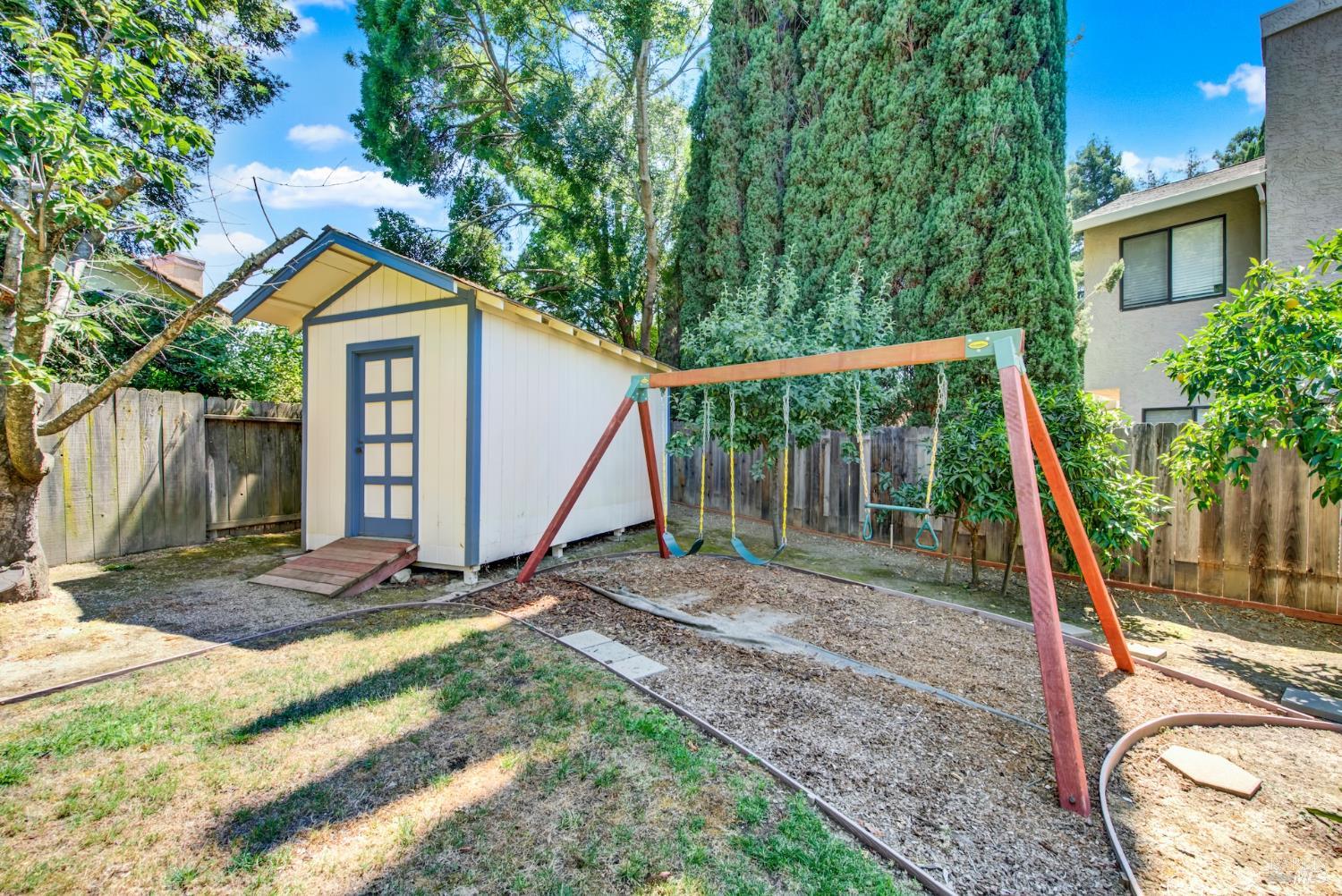 Detail Gallery Image 86 of 93 For 242 Rosita Ct, Vacaville,  CA 95687 - 4 Beds | 2/1 Baths