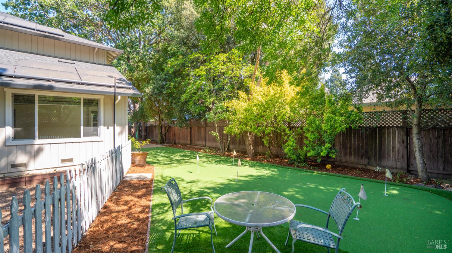 Detail Gallery Image 40 of 43 For 2318 S Hampton Cir, Santa Rosa,  CA 95401 - 4 Beds | 3 Baths