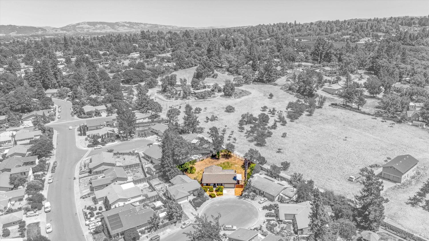 Detail Gallery Image 52 of 57 For 207 May Ct, Sebastopol,  CA 95472 - 4 Beds | 2 Baths