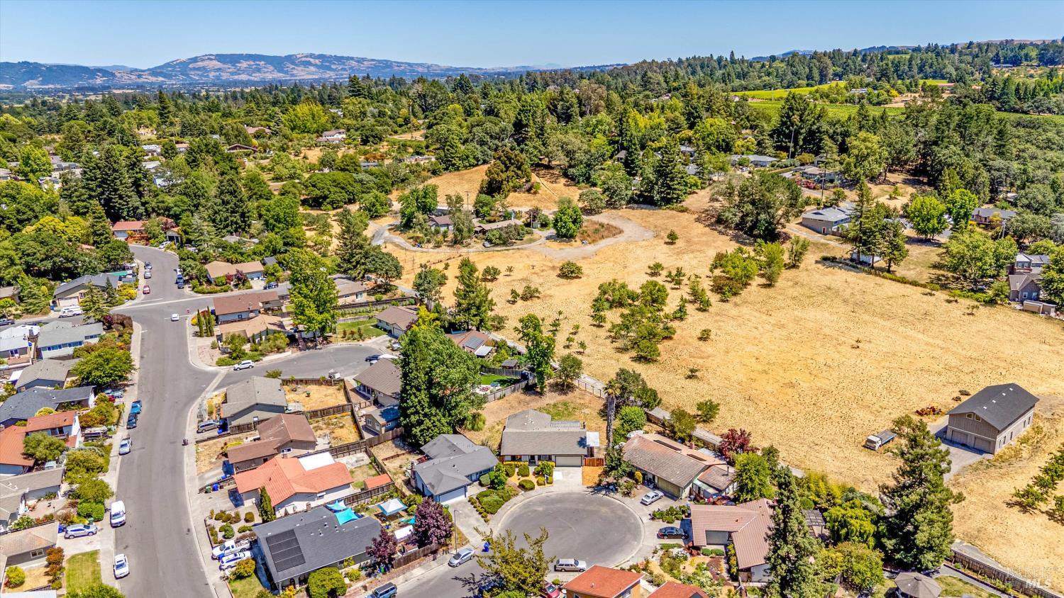 Detail Gallery Image 53 of 57 For 207 May Ct, Sebastopol,  CA 95472 - 4 Beds | 2 Baths