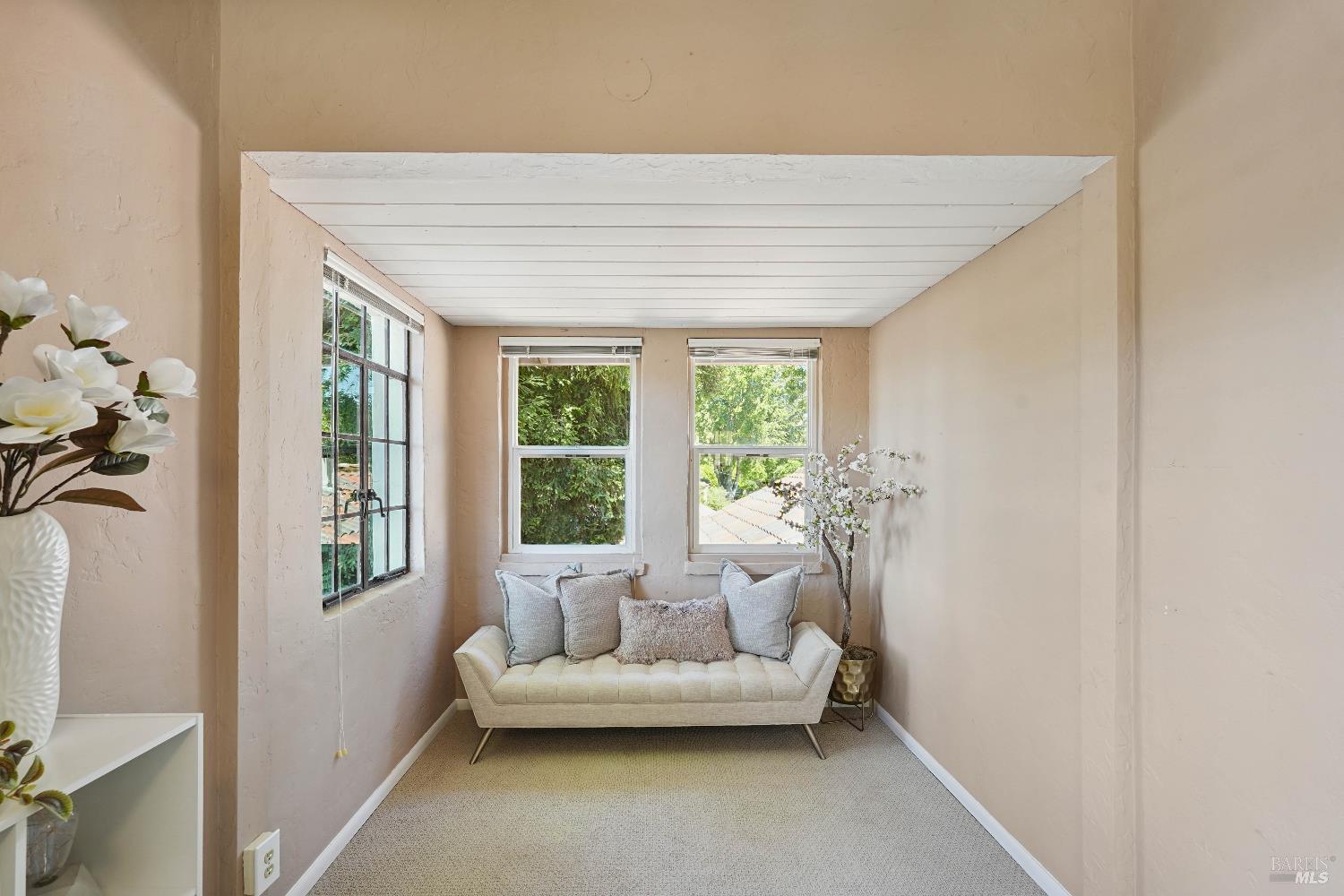 Detail Gallery Image 21 of 84 For 330 Buck Ave, Vacaville,  CA 95688 - 3 Beds | 3 Baths