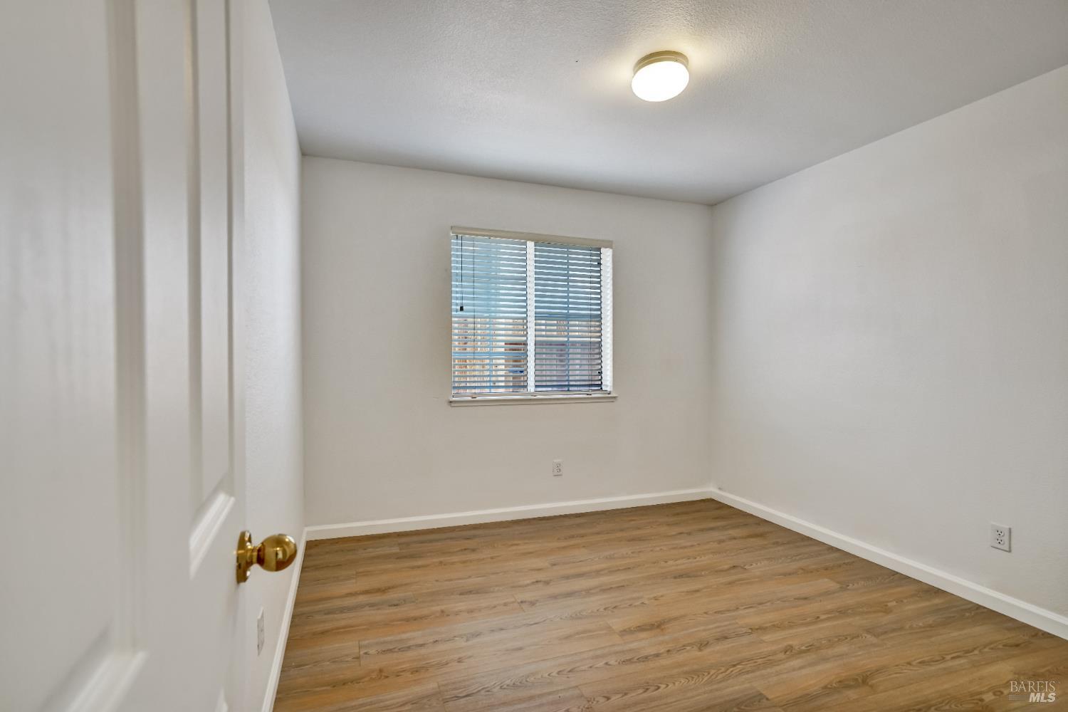 Detail Gallery Image 28 of 43 For 2139 Garnet Cir, Vallejo,  CA 94591 - 4 Beds | 2 Baths