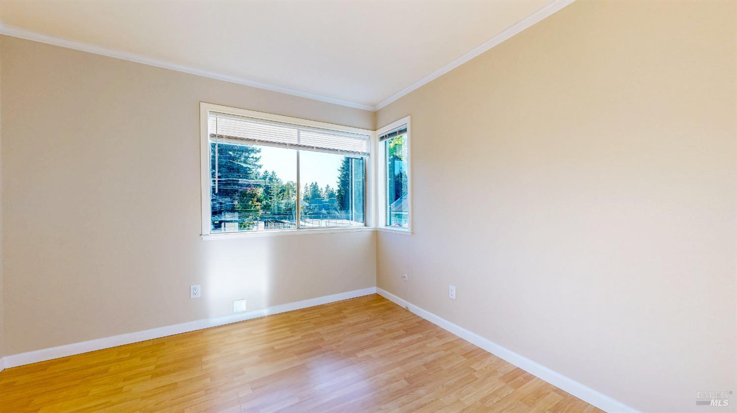 Detail Gallery Image 35 of 56 For 510 Racquet Club Cir, Rohnert Park,  CA 94928 - 3 Beds | 1/1 Baths