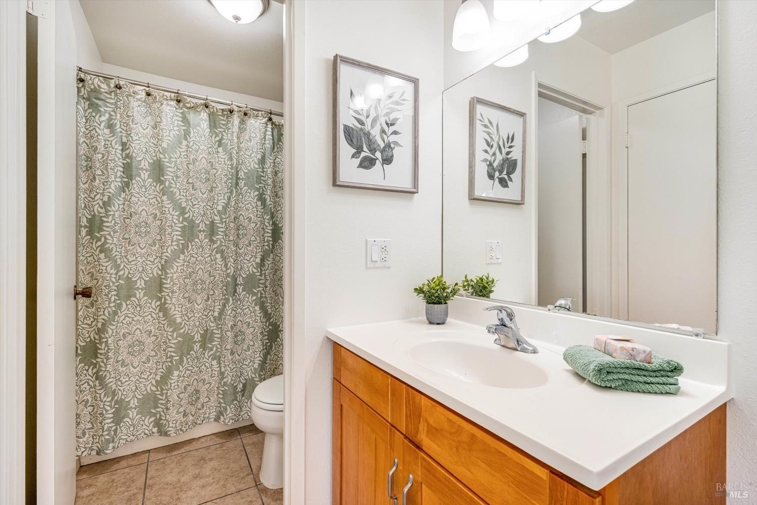 Detail Gallery Image 26 of 57 For 207 May Ct, Sebastopol,  CA 95472 - 4 Beds | 2 Baths
